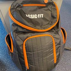 Rugtas  Basic-Fit, som rapportert av Gebo Tours ved bruk av iLost