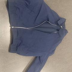 Jacka Donker blauw, rapporterat av HvA Amstelcampus med iLost