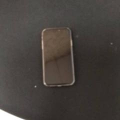 Telefon Apple, rapporterat av ilévia med iLost