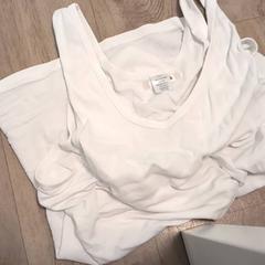 القميص، كما تم الإبلاغ عنه بواسطة Ziekenhuis Oost-Limburg عبر iLost