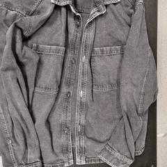 Casaco, como reportado por IKEA Amersfoort utilizando o iLost