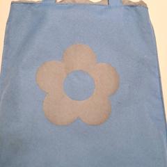 Táska, amint azt Connexxion Haarlem IJmond az iLost segítségével jelentette.