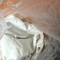 Vestiti, come riportato da BOAT&CO utilizzando iLost