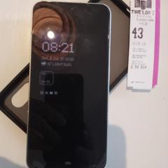 Nothing Phone 2 White in Den Haag, som rapportert til iLost