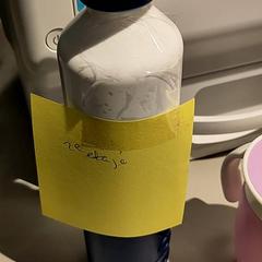 Cup, as reported by Bibliotheek Neude (Utrecht) using iLost