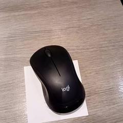 Mus Zwart logo logi, rapporterat av Van der Valk Hotel Vianen med iLost