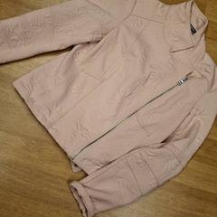 Casaco bomber rose, como reportado por IKEA Nice Saint Isidore utilizando o iLost