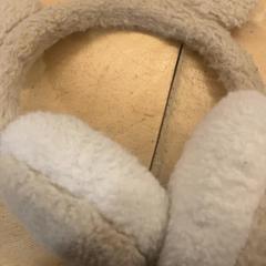 Oorwarmers, zoals gemeld door Pathé Utrecht Leidsche Rijn met iLost