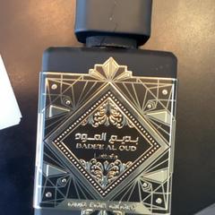 Bottle & Perfume Black, as reported by MEININGER Hotel Berlin Central Station using iLost