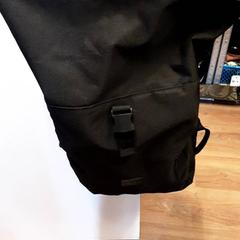 Hátizsák Zwart, amint azt Qbuzz ZHN az iLost segítségével jelentette.