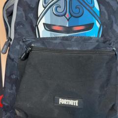 배낭, iLost를 사용하여 RET에 보고됨