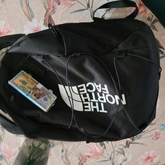 Black backpack The North Face, iLost에 보고됨
