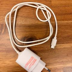 Laddare wit, usb-c, rapporterat av Universiteitsbibliotheek Universiteitskwartier med iLost