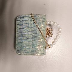 Bolsa, ha sido reportado por Regio West-Vlaanderen con iLost