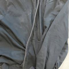 Kleding - Vest, ako bolo nahlásené Centraal magazijn pomocou iLost