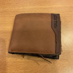 Portemonnee op naam van Urbanowics uit Polen, iLost를 사용하여 Gemeente Amsterdam에 보고됨