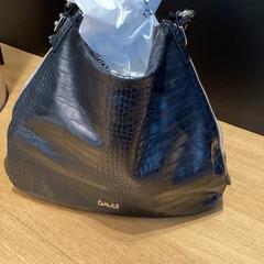 Kabelka Zwart, ako bolo nahlásené Stad Hasselt pomocou iLost