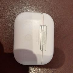 Funda airpods blanc, segons ha informat TCL mitjançant iLost