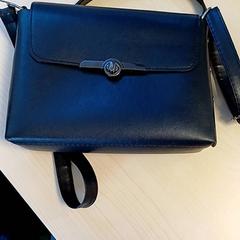 Sac, a été signalé par Qbuzz GD Groningen Peizerweg utilisant iLost