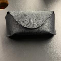 Glasses case Zwart guess, as reported by Pathé Amsterdam Noord using iLost