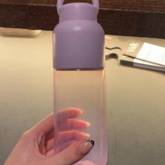 Bouteille Hema Paars, a été signalé par Van der Valk Hotel Houten utilisant iLost