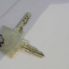 Klíčenka, jak nahlášeno Relais Azalys pomocí iLost