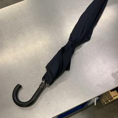 Paraplu, zoals gemeld door IKEA Tokyo-Bay met iLost