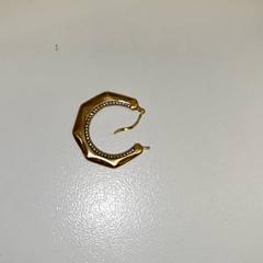 Oorbel Goudkleur, zoals gemeld door IKEA Groningen met iLost