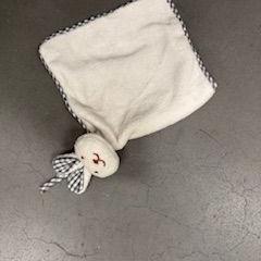 Xoguete de peluche & Limpar, segundo informou IKEA Duiven usando iLost