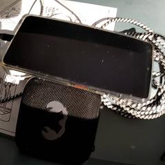 Telefon komórkowy mobile, zgłoszono przez Bibliotheek Neude (Utrecht) przy użyciu iLost