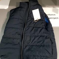Kleding - Bodywarmer Hertogs, a été signalé par Centraal magazijn utilisant iLost