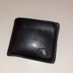 Wallet (achternaam Jongma), as reported to iLost