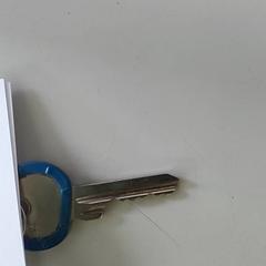Claus, segons ha informat Regio Antwerpen - Brussel mitjançant iLost