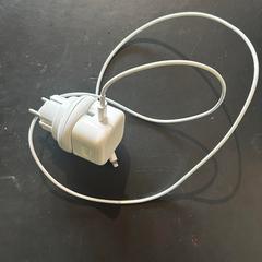 Oplader, zoals gemeld door Conscious Hotel Westerpark met iLost