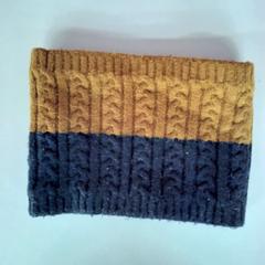 Neck bag, as reported by Twisto using iLost