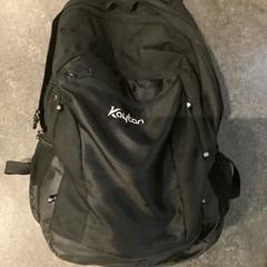 バックパック Zwart がiLostで Gemeente Amsterdam によって報告されました