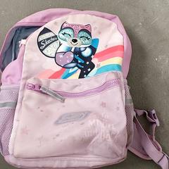 Ryggsäck - Roze, rapporterat av Centraal magazijn med iLost