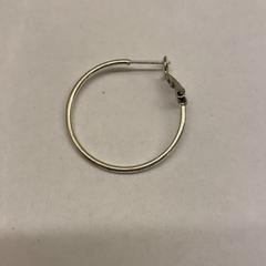 Boucle d'oreille, a été signalé par HvA Nicolaes Tulphuis & Tania Leonhuis utilisant iLost