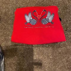 T-shirt، كما تم الإبلاغ عنه بواسطة Van der Valk Hotel Apeldoorn - De Cantharel عبر iLost
