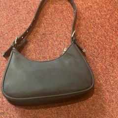 Handtas, rapporterat av Arriva Achterhoek-Rivierenland med iLost