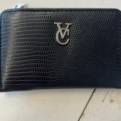 İLost kullanarak GVB tarafından bildirildiği gibi Cüzdan Monika