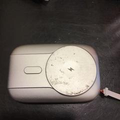 iPad/iPhone lader がiLostで Qbuzz U-OV によって報告されました