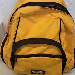 Backpack Geel, as reported by Transdev Gooi en Vechtstreek using iLost