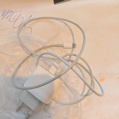 İLost kullanarak Inntel Hotels Utrecht Centre tarafından bildirildiği gibi Adaptör