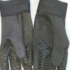 Oblečení - Handschoenen, jak nahlášeno Regio Antwerpen - Brussel pomocí iLost