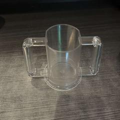 Kuchynský riad a potraviny ergonomisch, ako bolo nahlásené Hotel Apeldoorn pomocou iLost