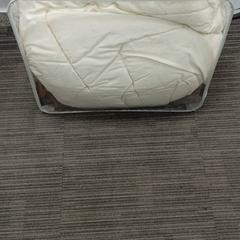 كيس به مفرش سكري, amint azt محطة الرياض (الرياض) az iLost segítségével jelentette.