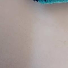 Gyermek dzseki, amint azt De Efteling az iLost segítségével jelentette.