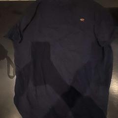 Camicia, come riportato da Van der Valk Hotel Amsterdam-Amstel utilizzando iLost