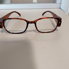 Bril がiLostで Centraal magazijn によって報告されました